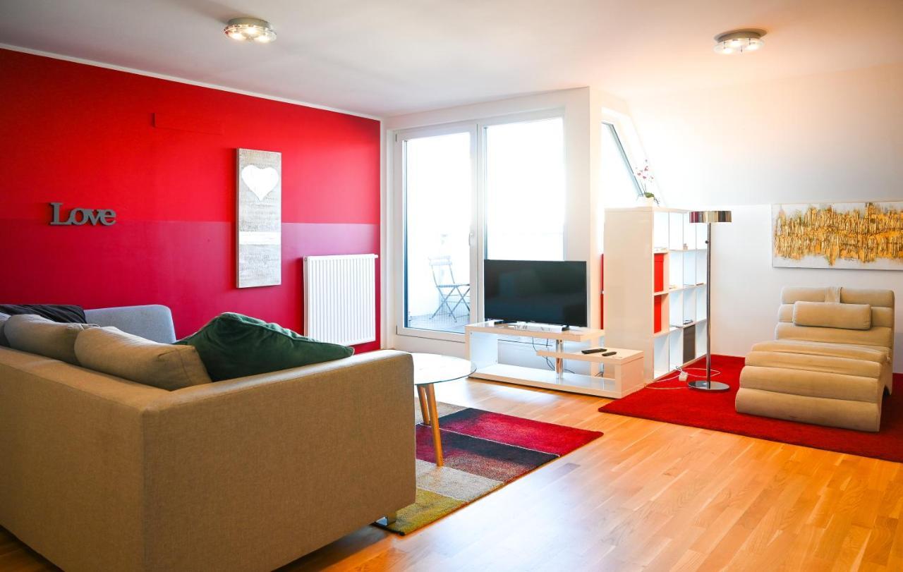 Modern Duplex Museumsquartier Apartment Vienna Exterior photo
